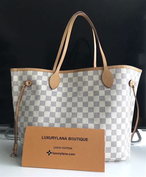 borsa damier azur louis vuitton|damier azur canvases.